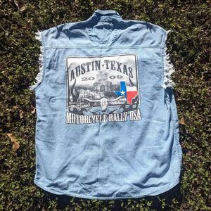Austin Texas Motorcycle Rally 2009 Denim Sleeveless Biker Frayed Button Up